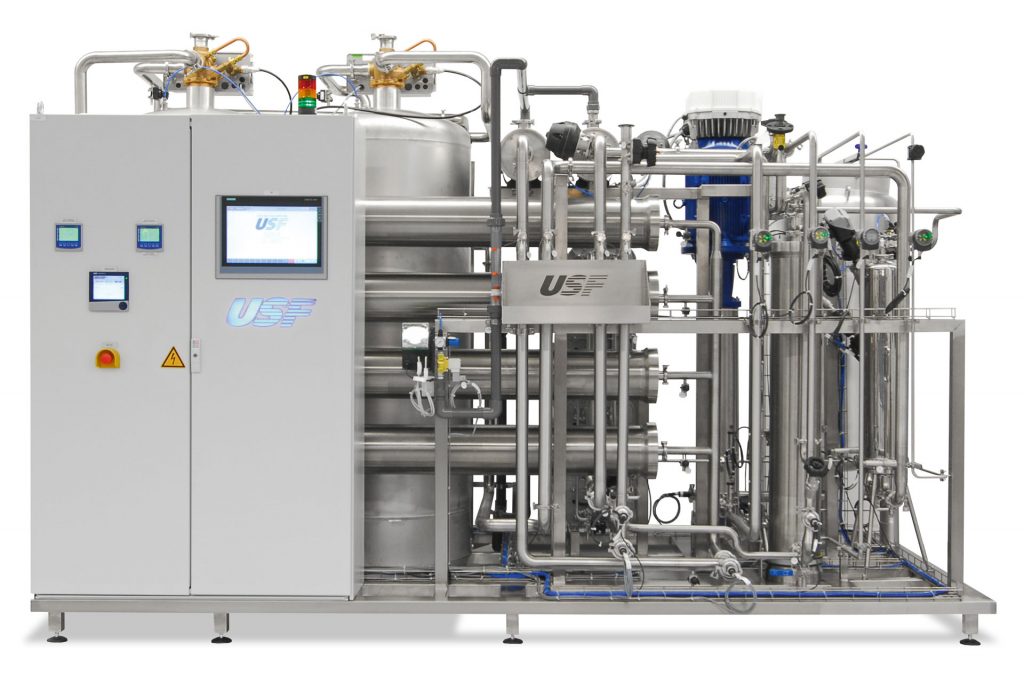 USF UltiMATE 8000 Reinwasseranlage mit Schaltschrank, Edelstahlbehältern und Rohrleitungen